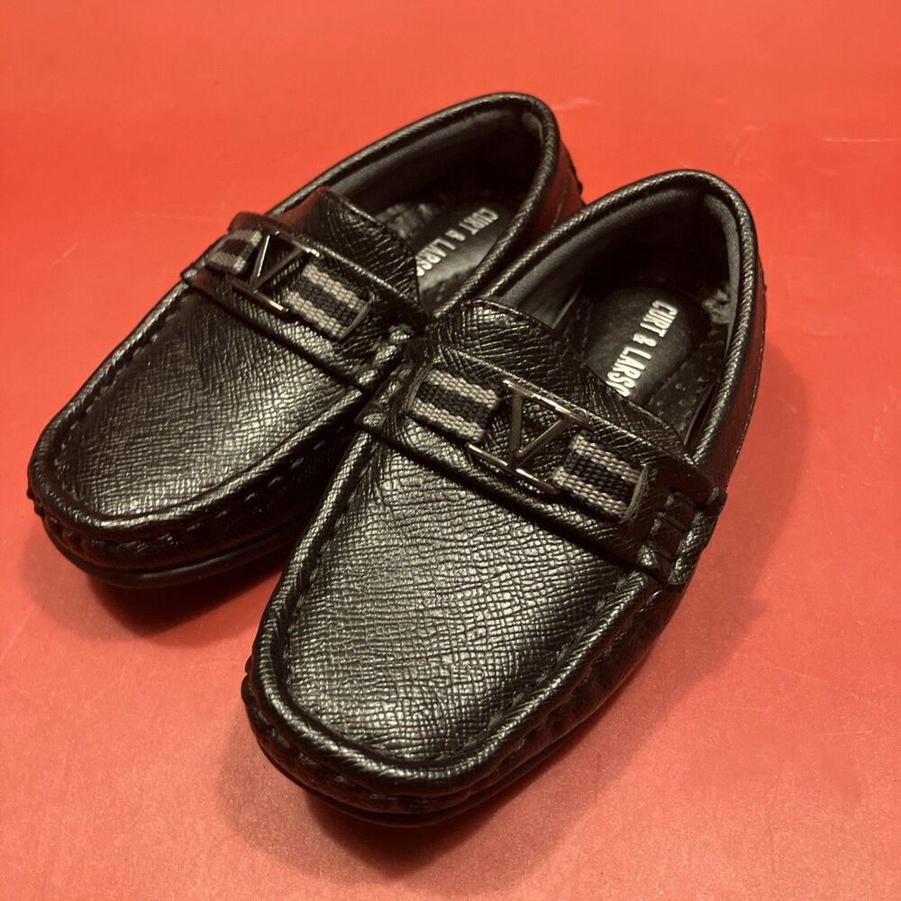 Curt & Larson Black Dress Shoes Toddler Size 8